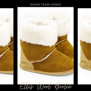 Ellis Sheep's Wool Baby Slippers - Sugar Tease